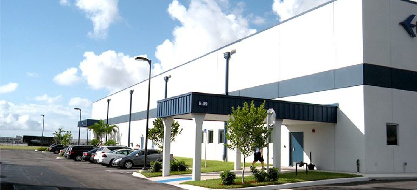 Embraer Office and Warehouse